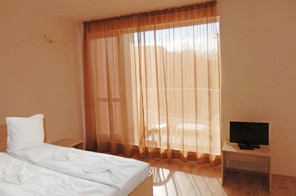 Vanilla Garden Apartments Pantai Sunny Bagian luar foto